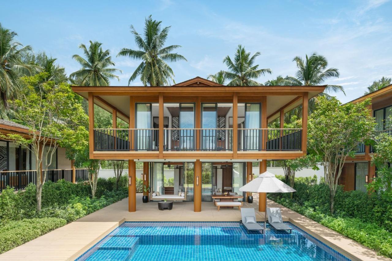 One-Bedroom Villa Sofa Bed